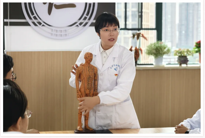 ݋حL(zhng)ɳе(hu)ԺŮ¾`Aҫ